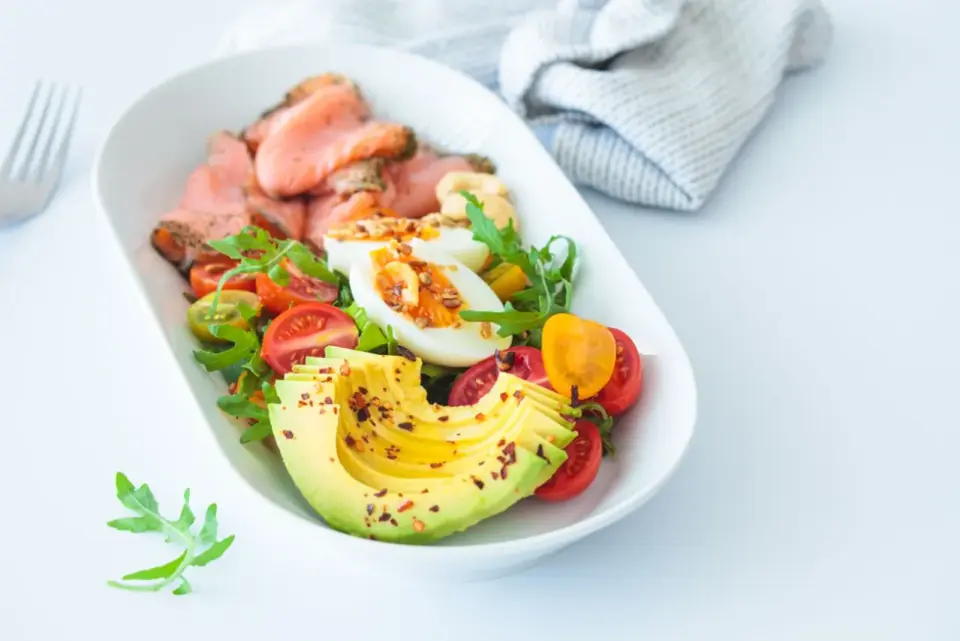 Dieta keto w Polsce - Co jeść, by chronić nerki?